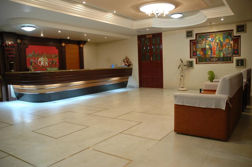 Hotel Gnanam Thanjavur Dış mekan fotoğraf